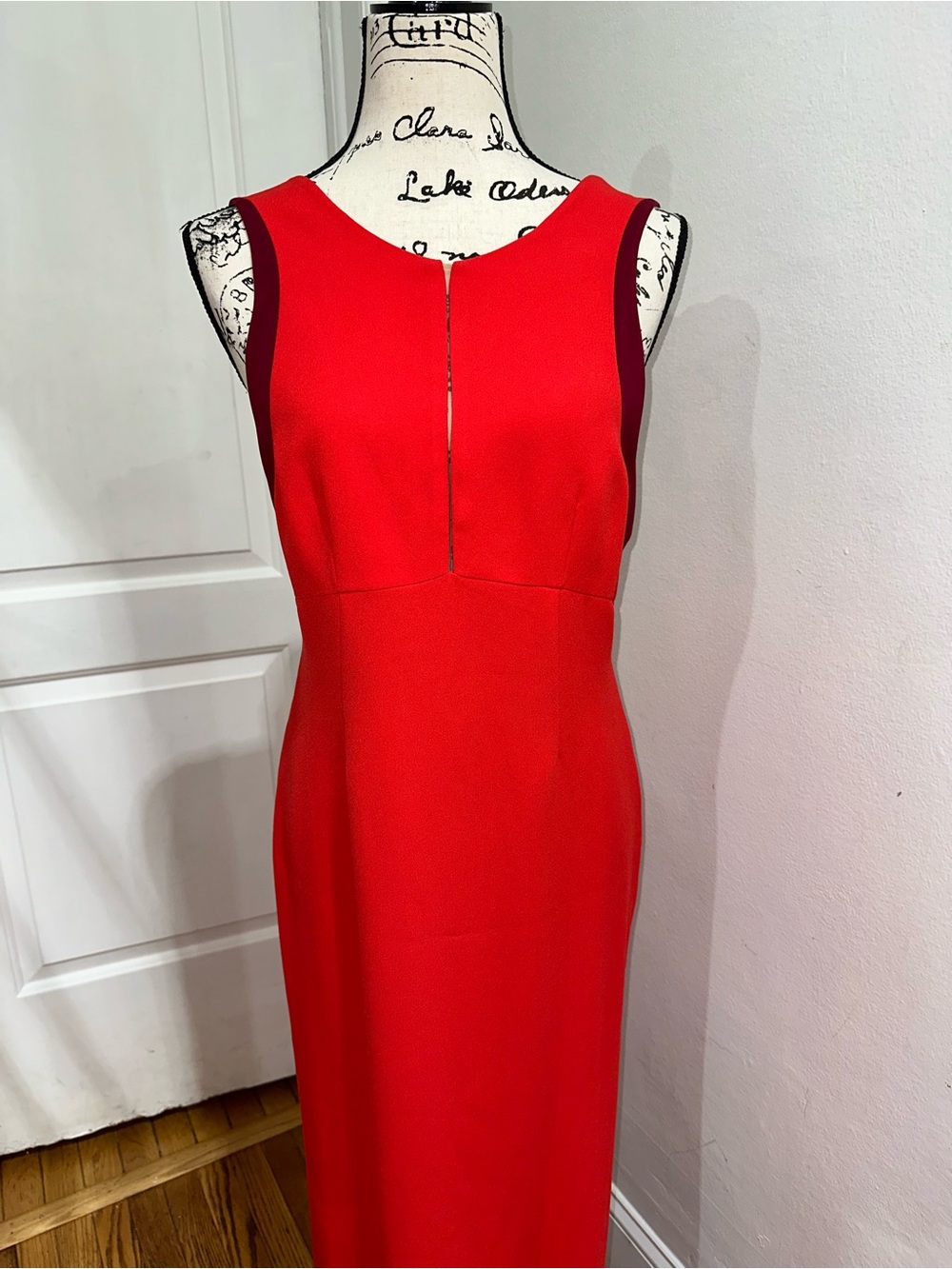 Red Sleeveless Sheath Dress - Elegant Women’s Maxi Dress Galvan